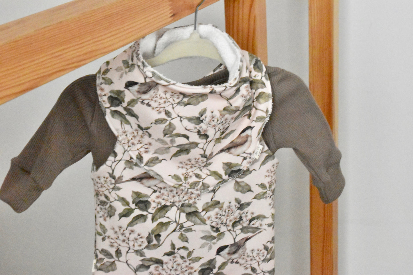 Peto con pies TWEET & BLOOM