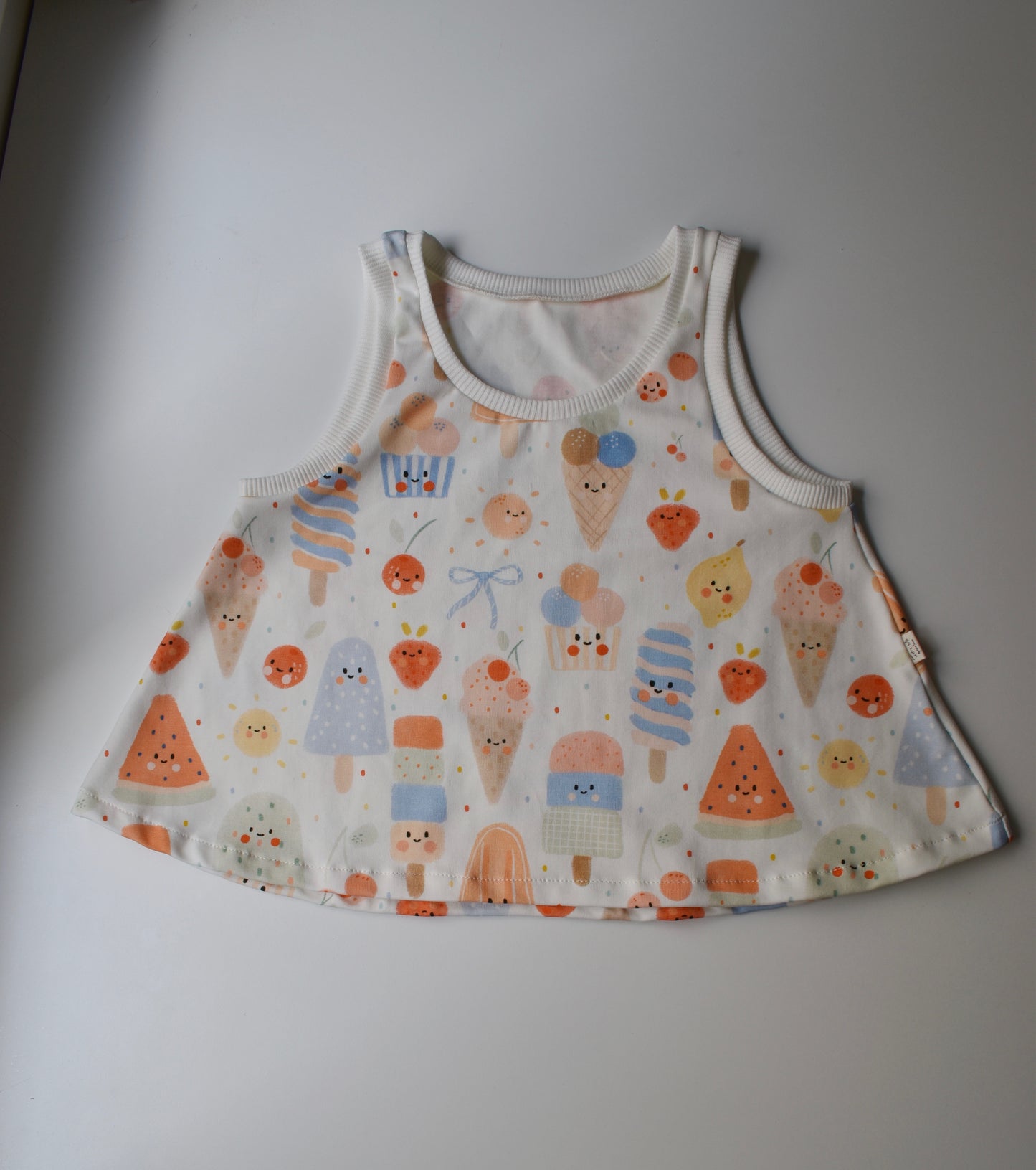 Camiseta tirantes HELADOS