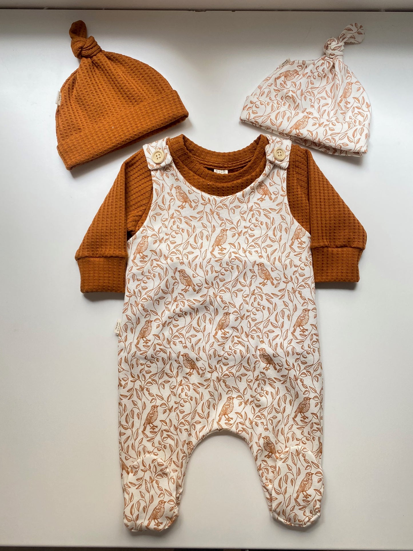 Peto con pies WHIMSICAL