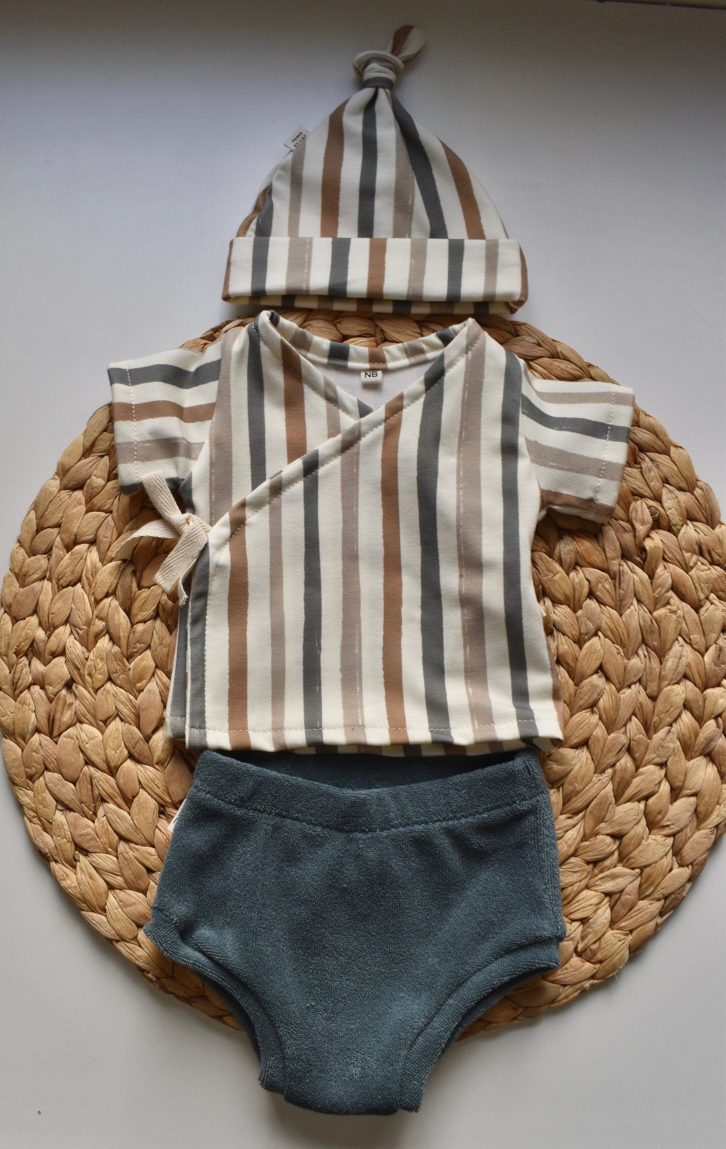 Conjunto newborn verano STRIPES MULTI
