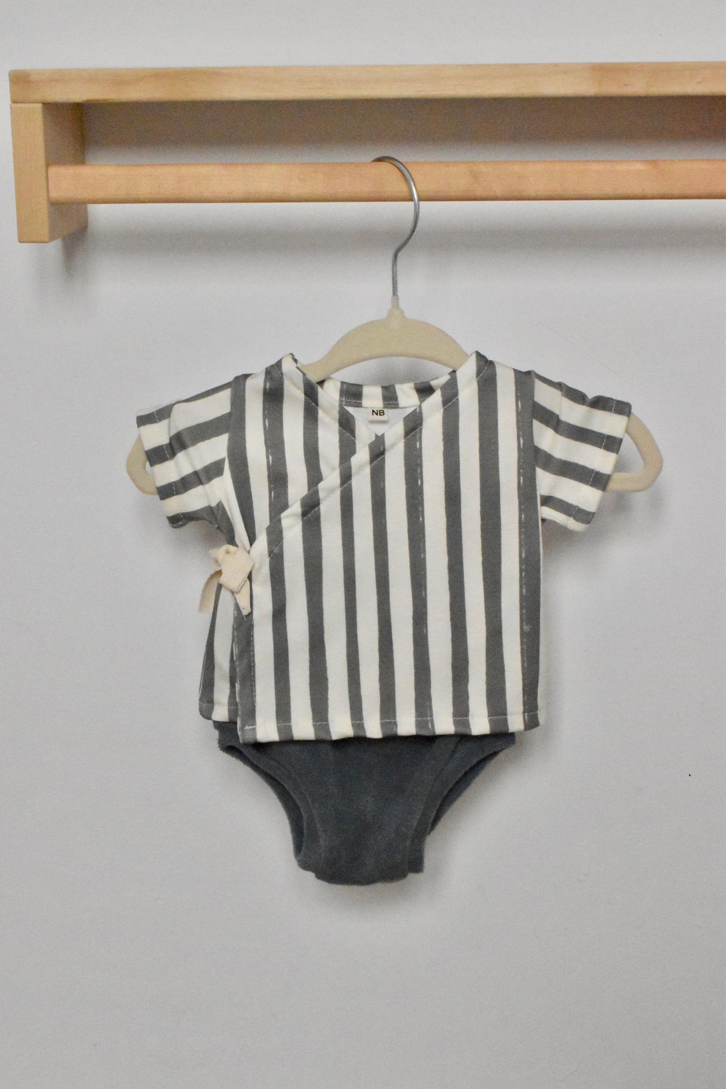 Conjunto newborn verano STRIPES
