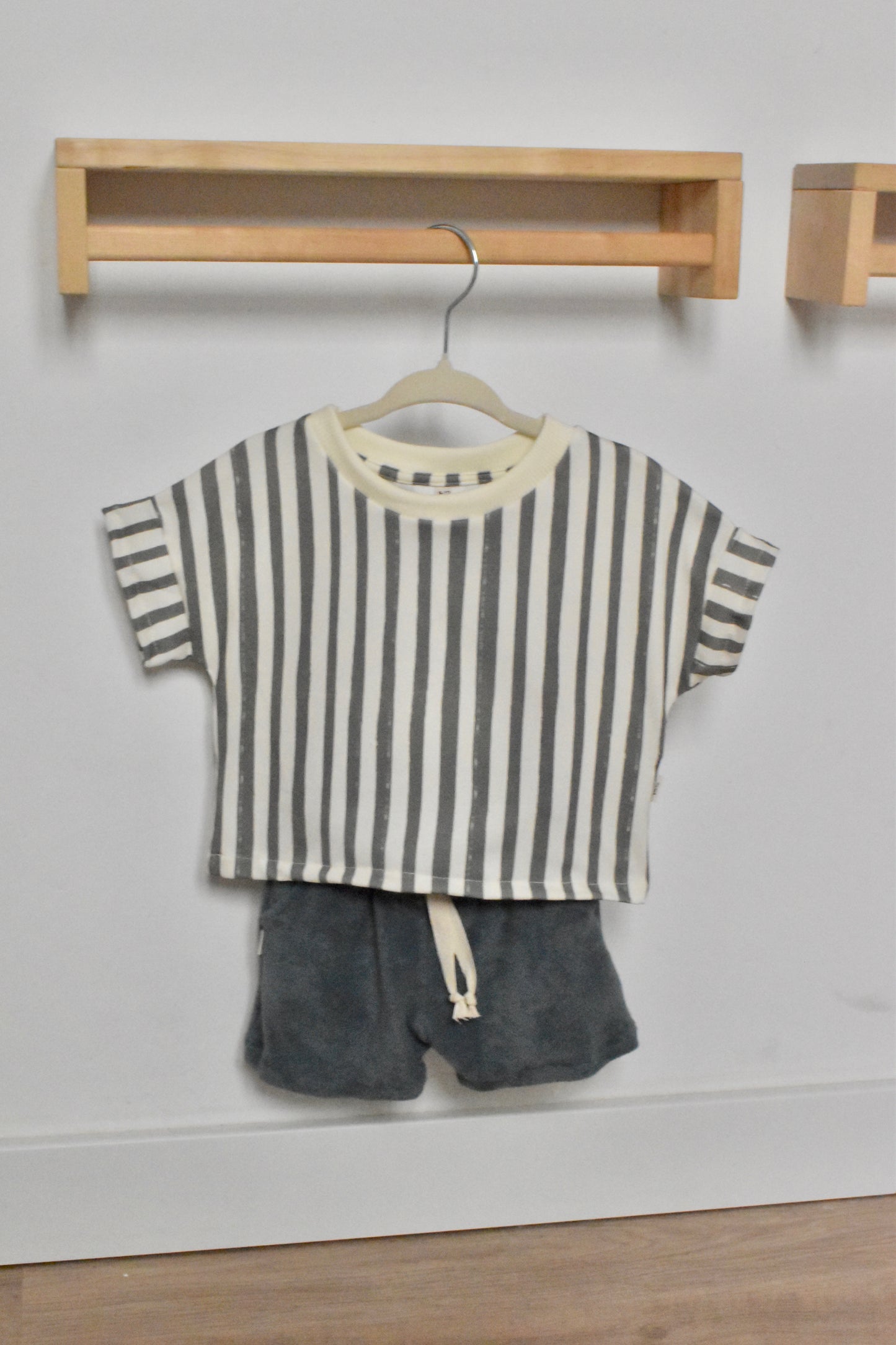 Camiseta manga corta STRIPES