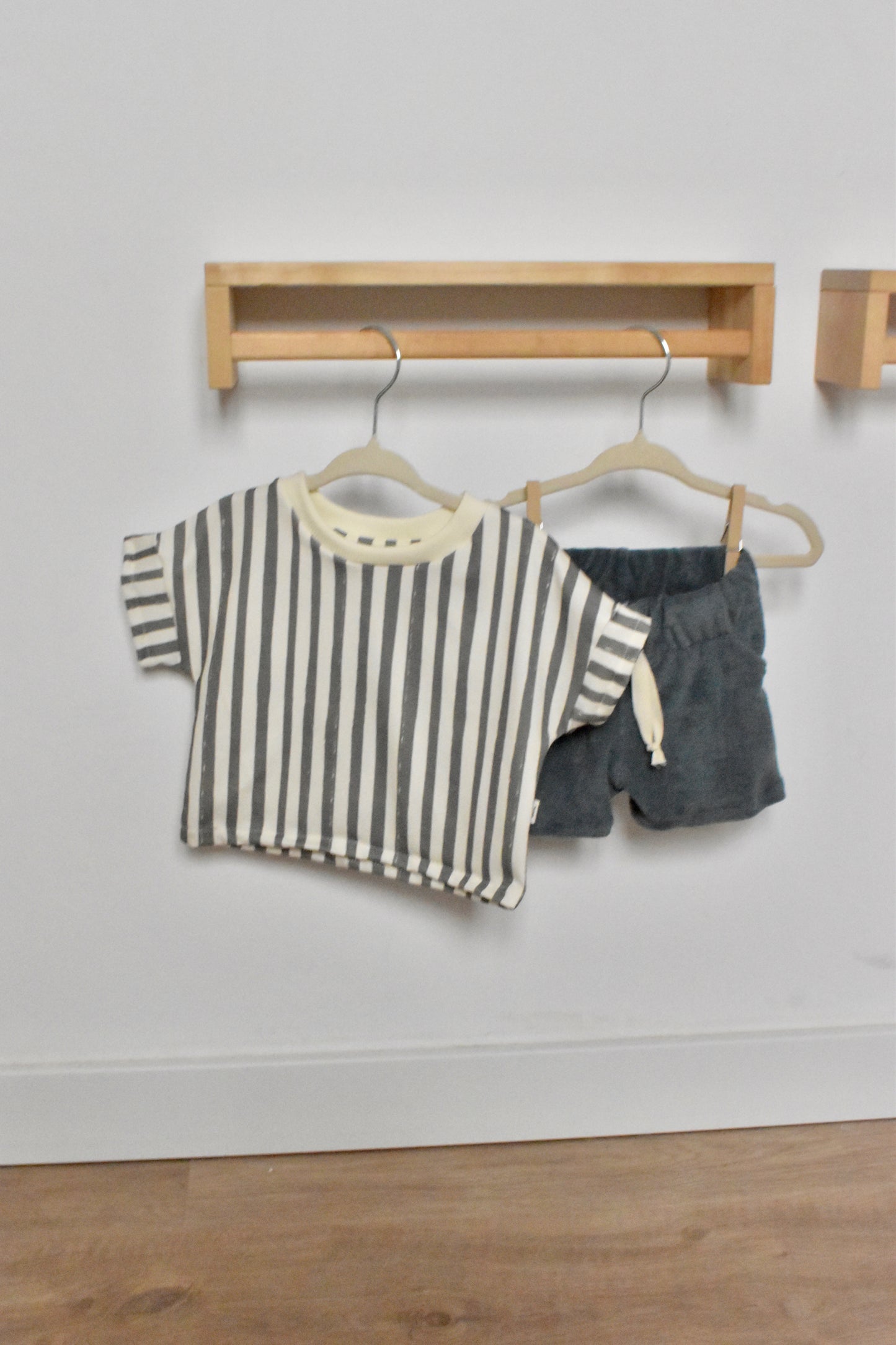 Camiseta manga corta STRIPES