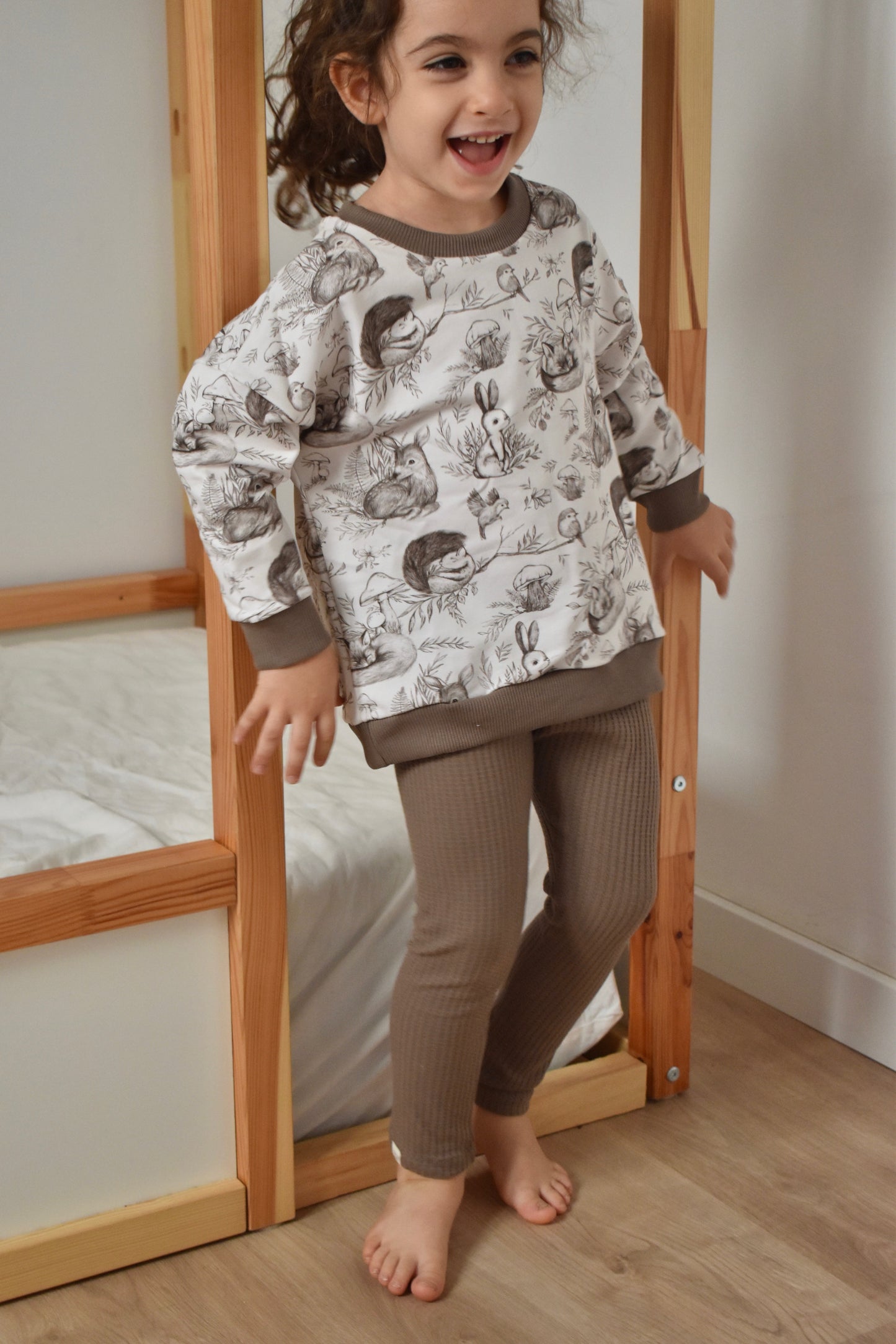 Sudadera FOREST TALES