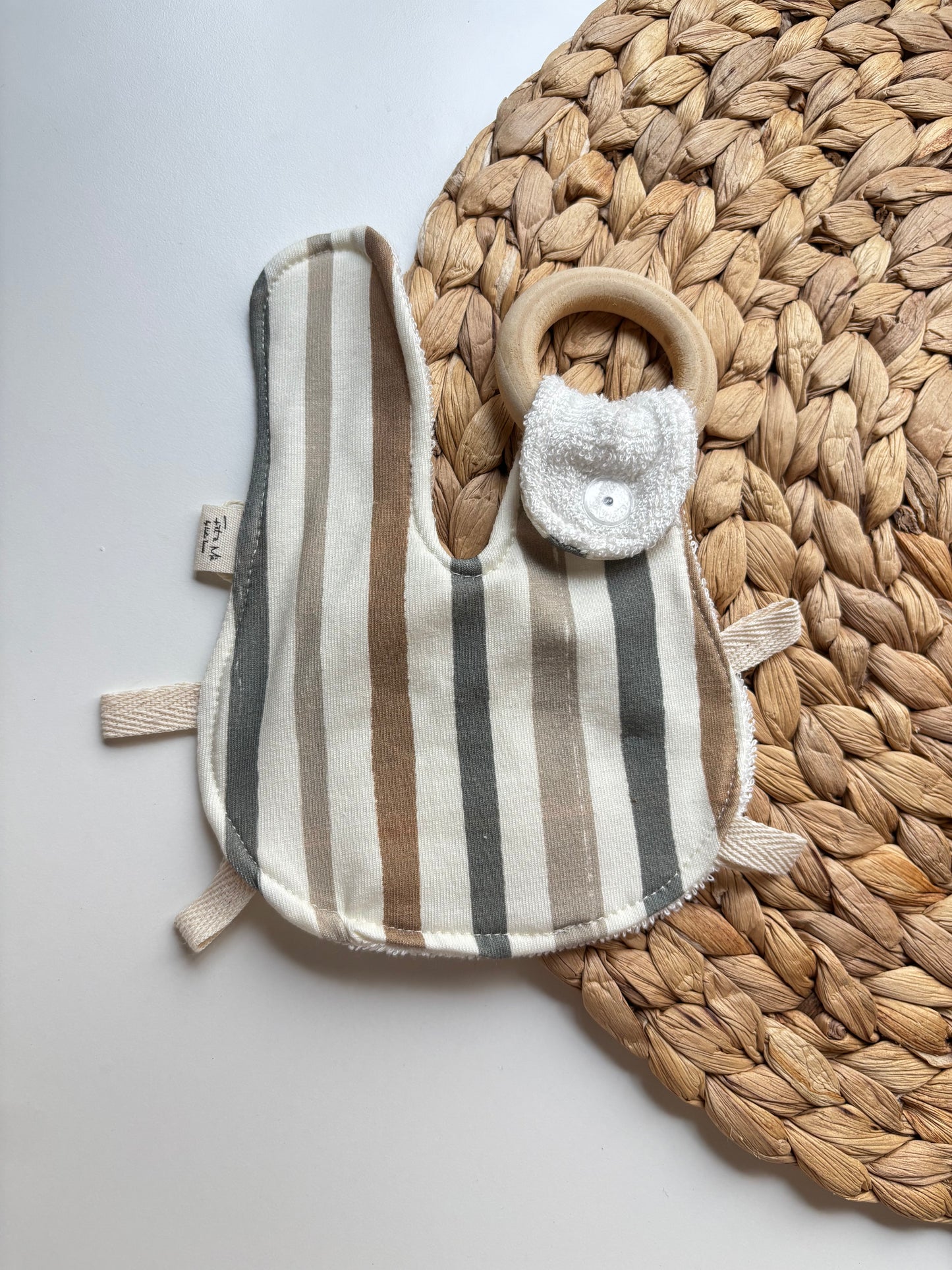Mordedor Conejito STRIPES MULTI