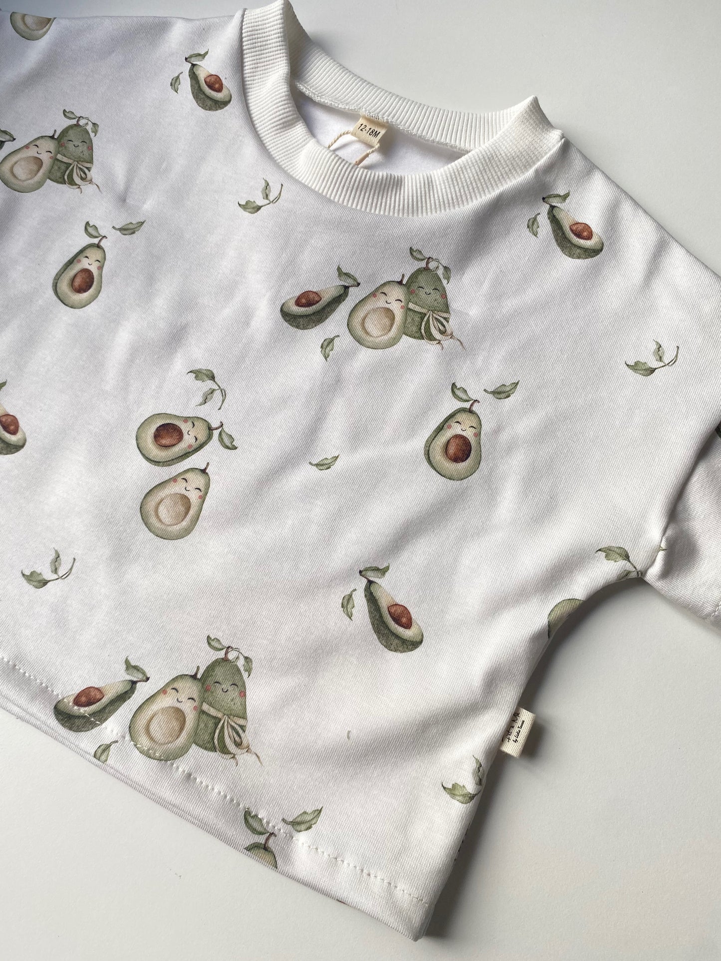 Camiseta AGUACATES
