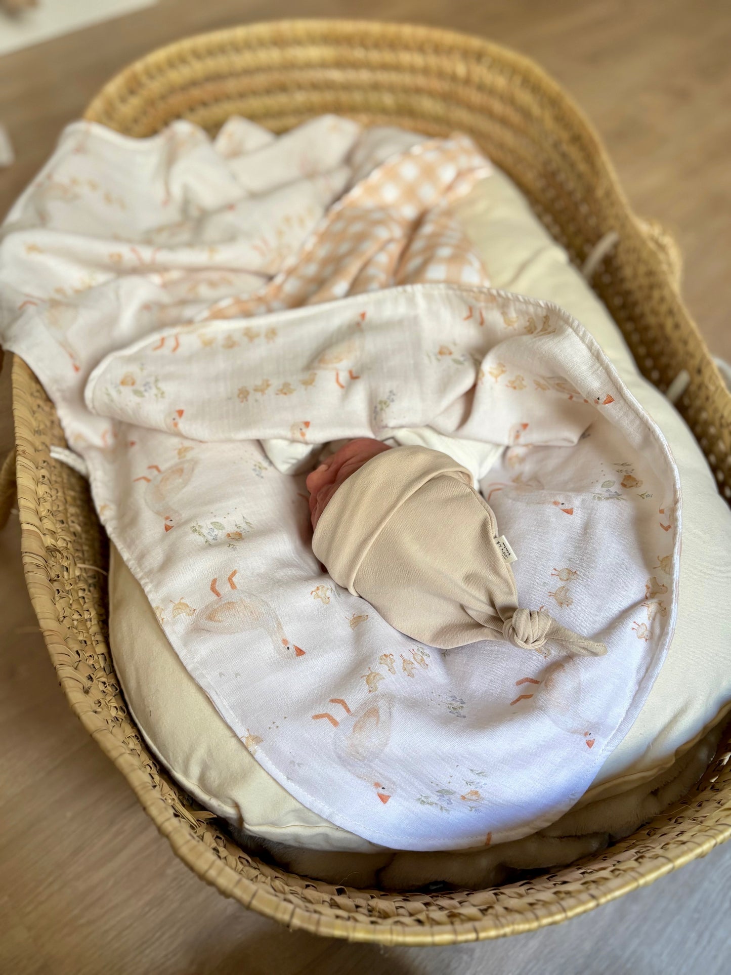 Gorrito BEIGE