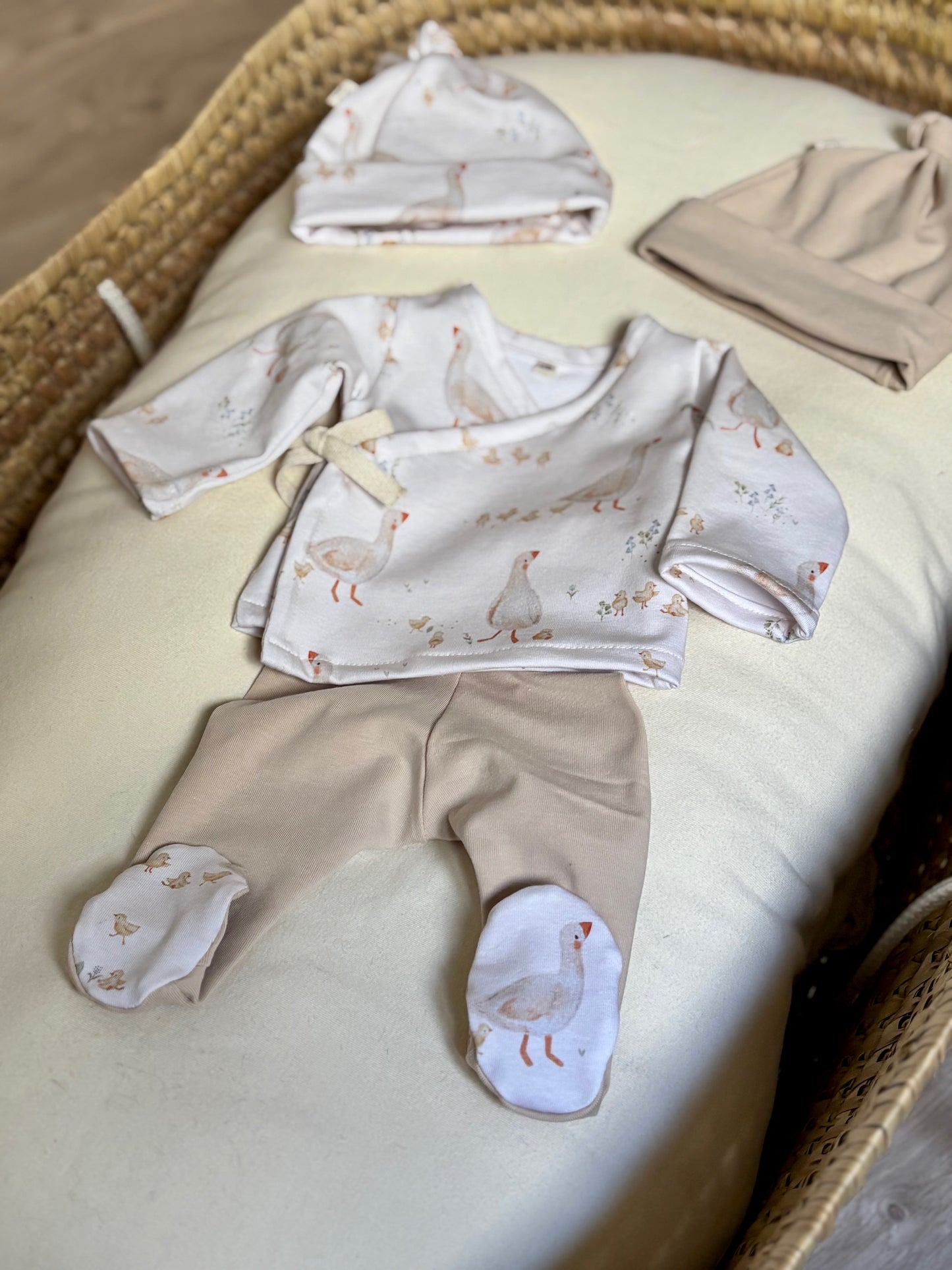 Conjunto newborn CLOSE TO MAMA